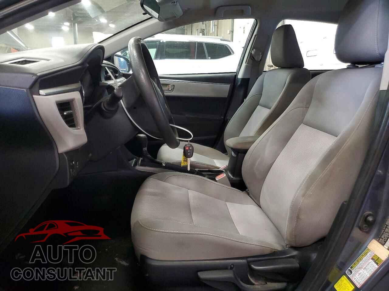 TOYOTA COROLLA 2015 - 2T1BPRHE2FC427672