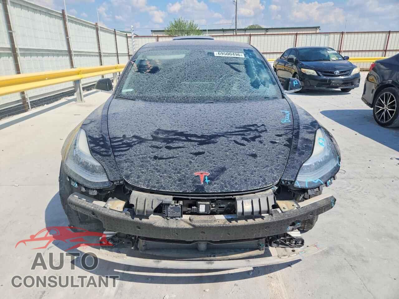 TESLA MODEL 3 2018 - 5YJ3E1EA0JF070283