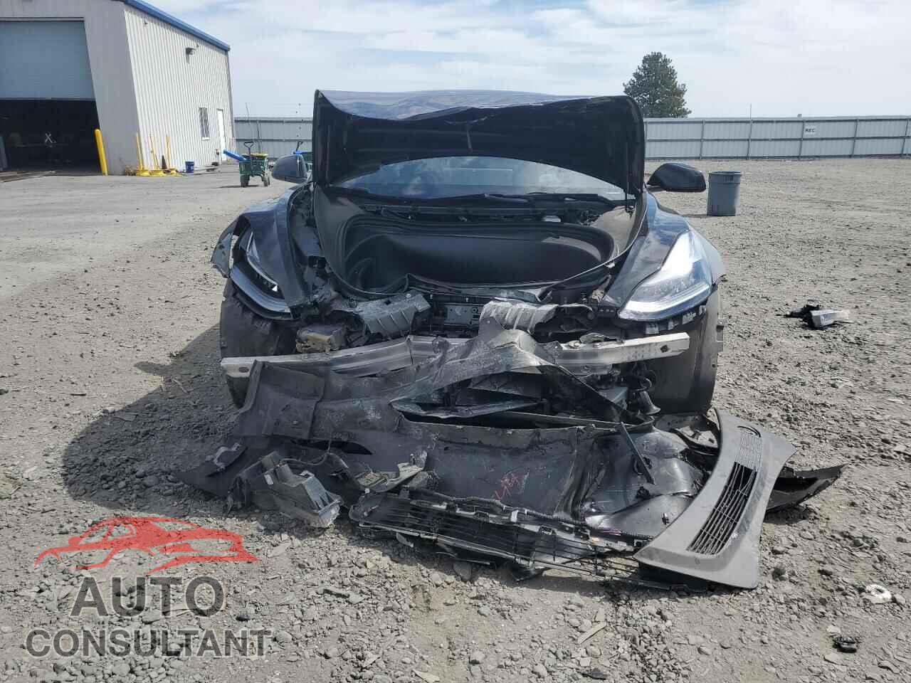 TESLA MODEL 3 2021 - 5YJ3E1EB5MF002347