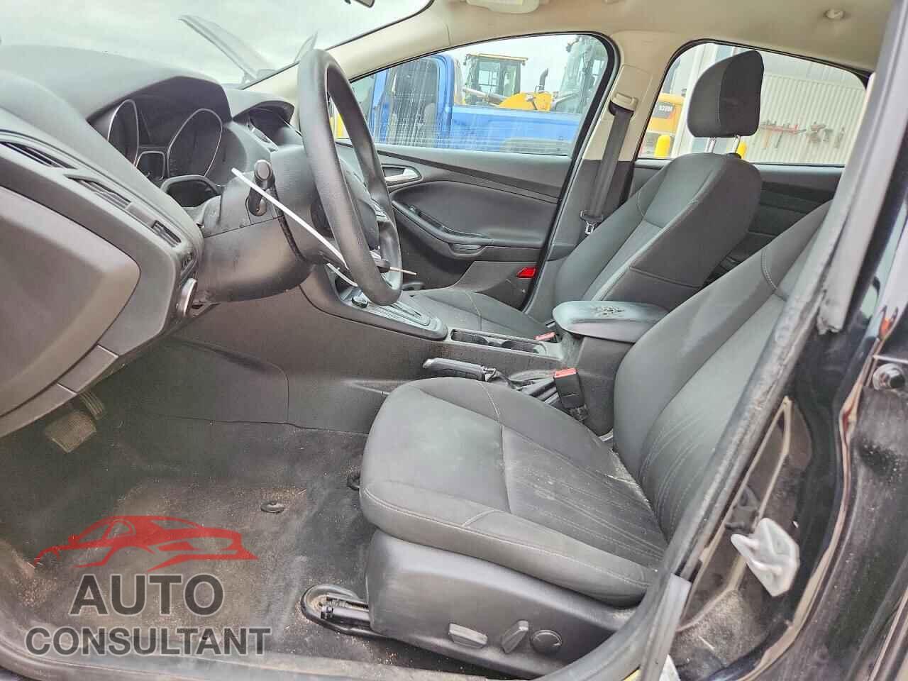FORD FOCUS 2016 - 1FADP3F21GL315055