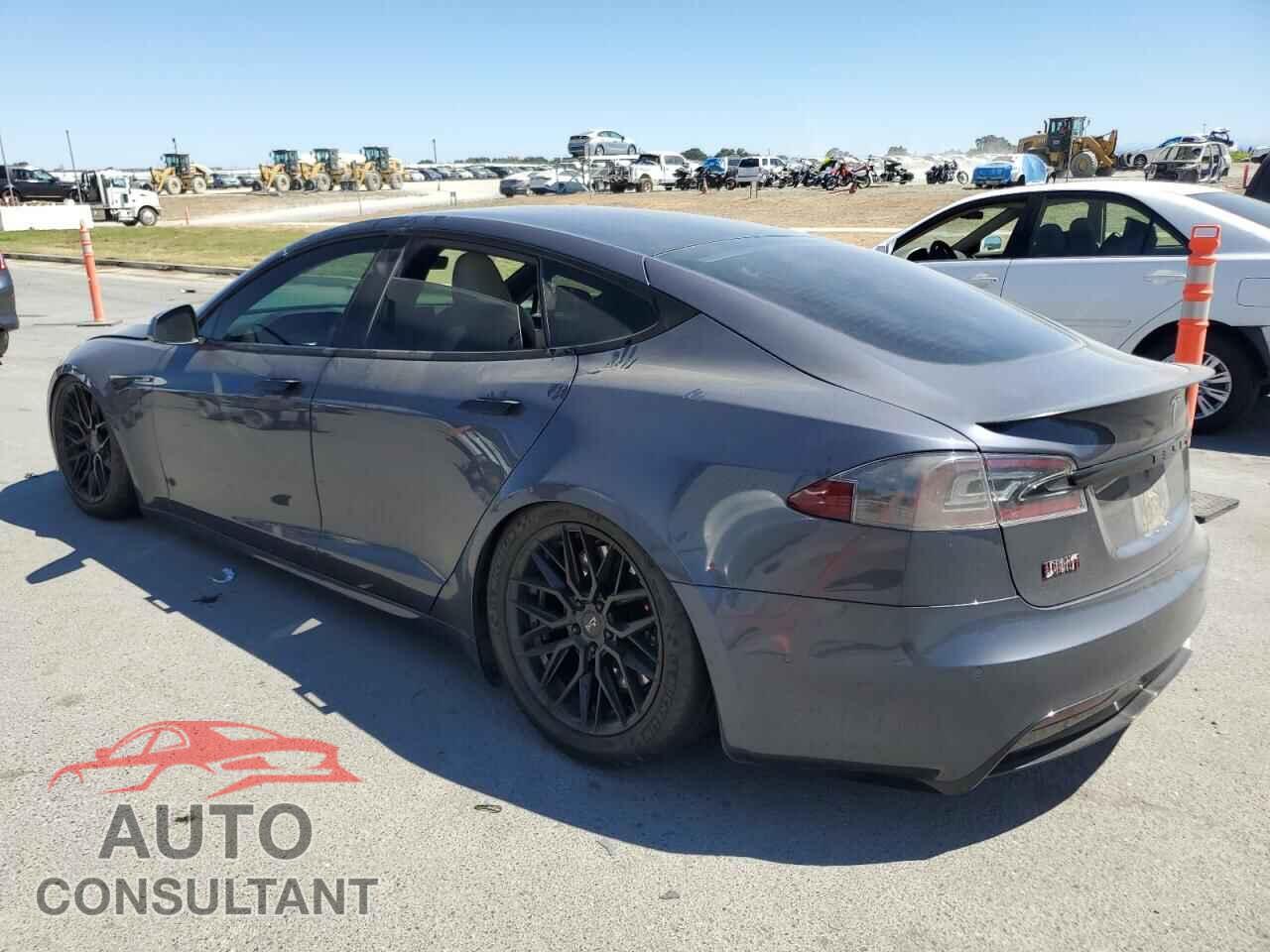 TESLA MODEL S 2021 - 5YJSA1E67MF447425