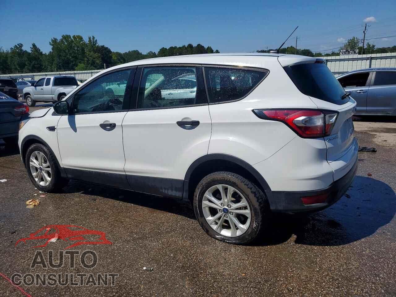 FORD ESCAPE 2018 - 1FMCU0F76JUA33113
