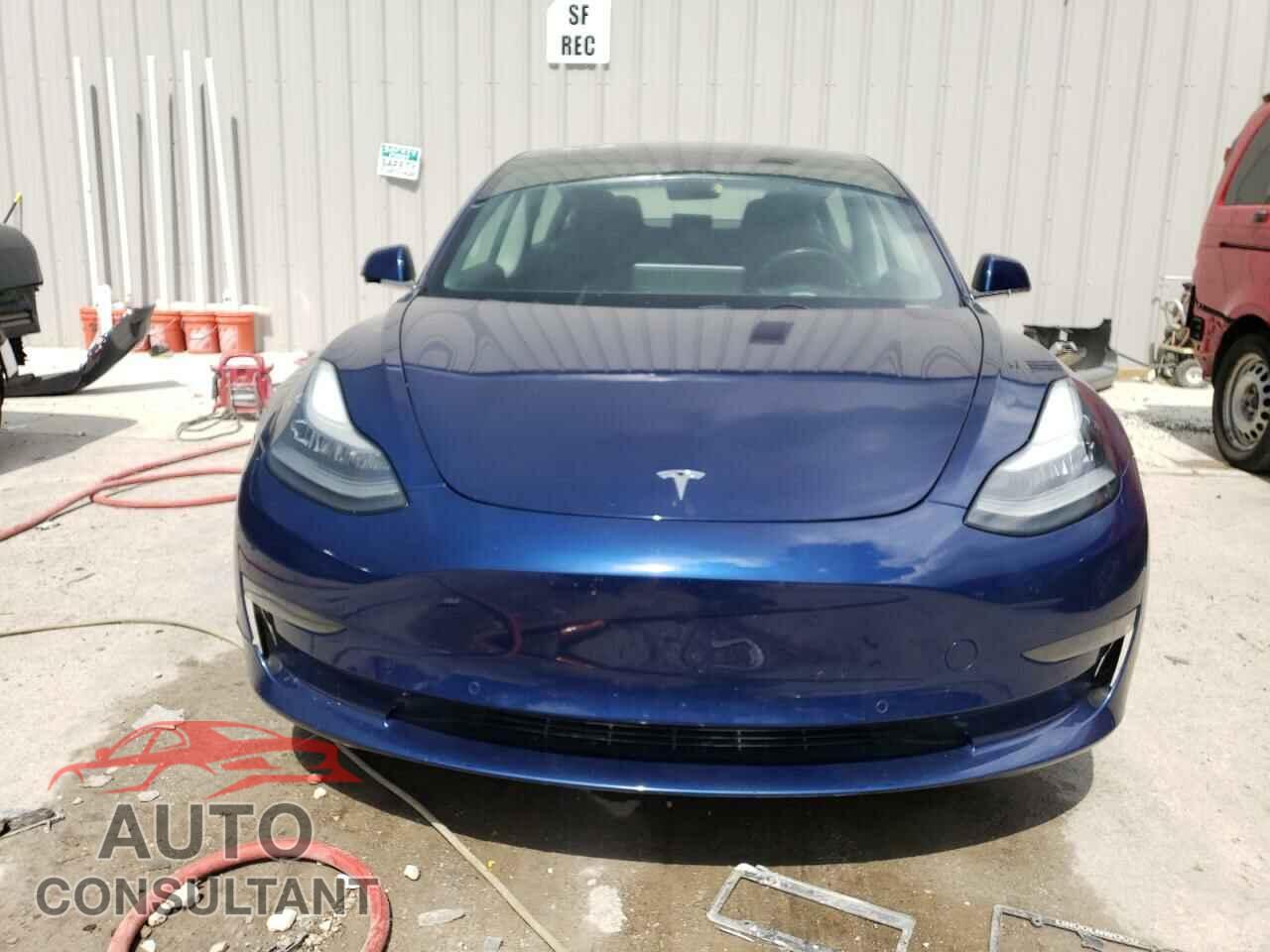 TESLA MODEL 3 2019 - 5YJ3E1EA0KF422831