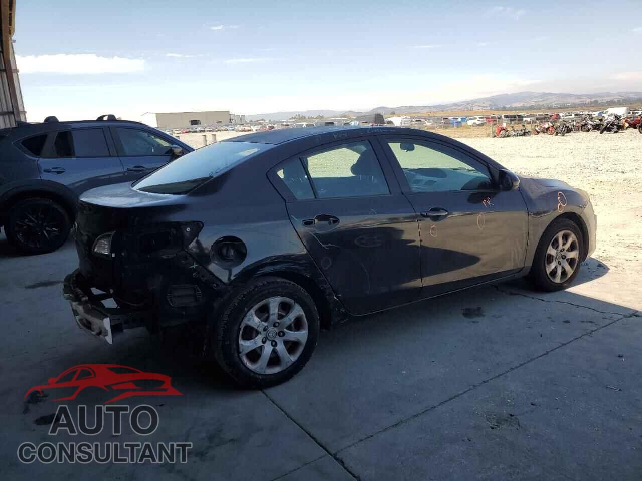 MAZDA 3 2011 - JM1BL1UG3B1482778