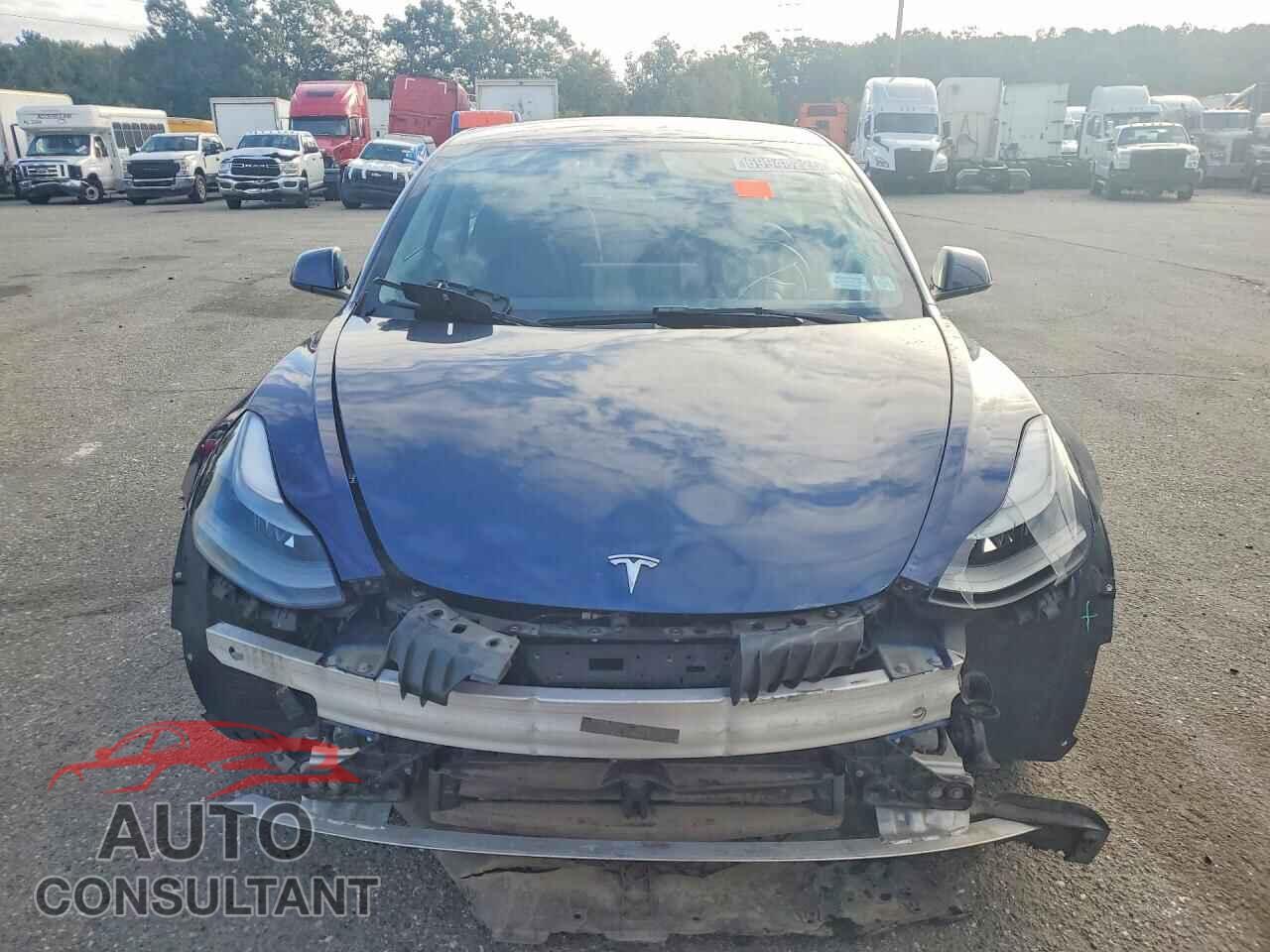 TESLA MODEL 3 2022 - 5YJ3E1EAXNF370385