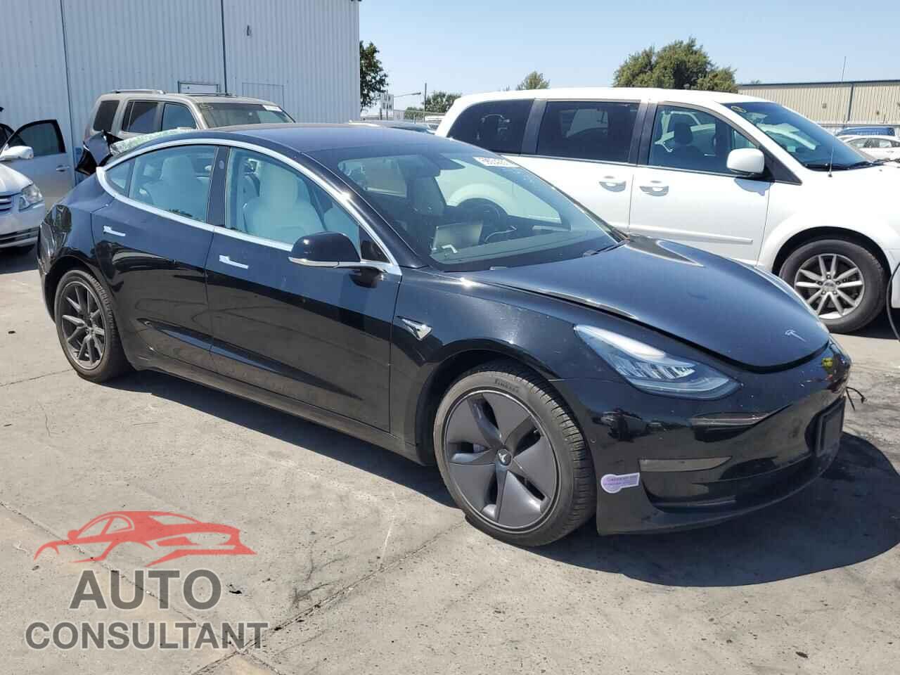 TESLA MODEL 3 2018 - 5YJ3E1EB7JF134599