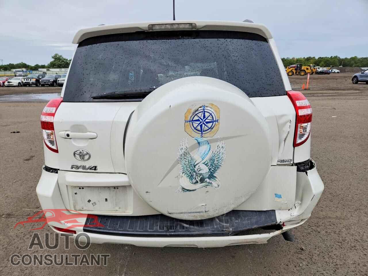 TOYOTA RAV4 2012 - 2T3DF4DV8CW253676