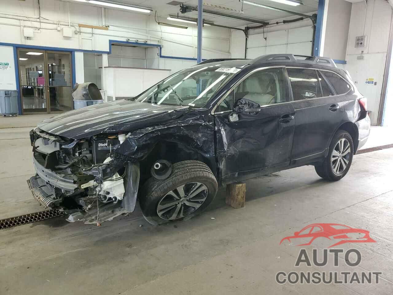 SUBARU OUTBACK 2018 - 4S4BSENC2J3374852