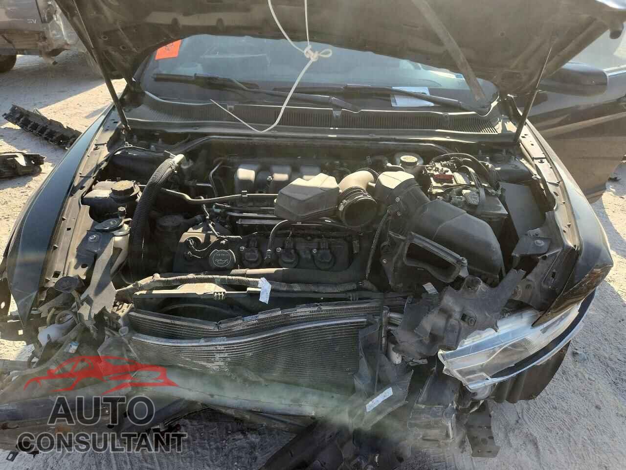 FORD TAURUS 2015 - 1FAHP2E87FG207306