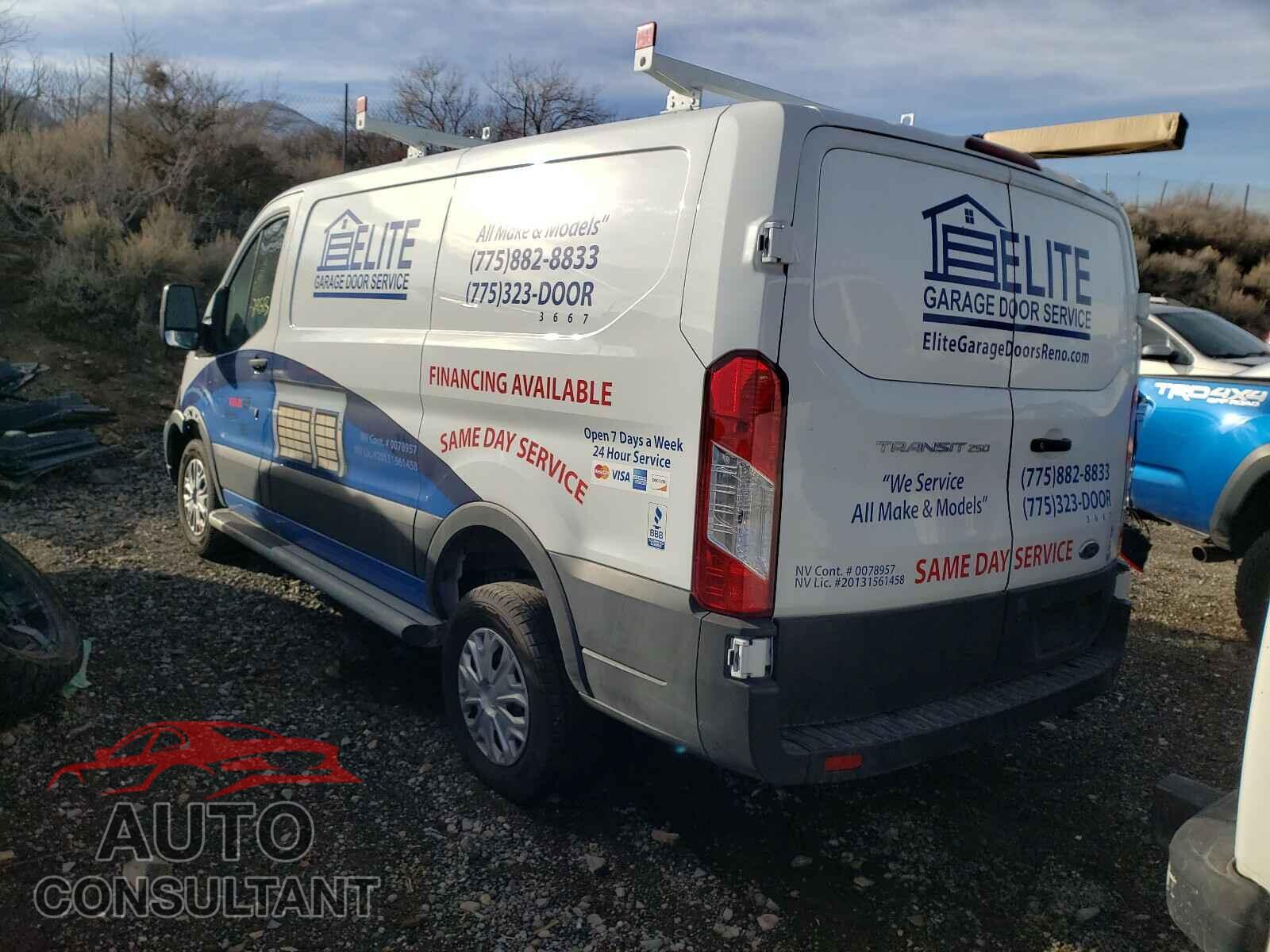 FORD TRANSIT CO 2019 - 1FTYR1YM6KKA42251