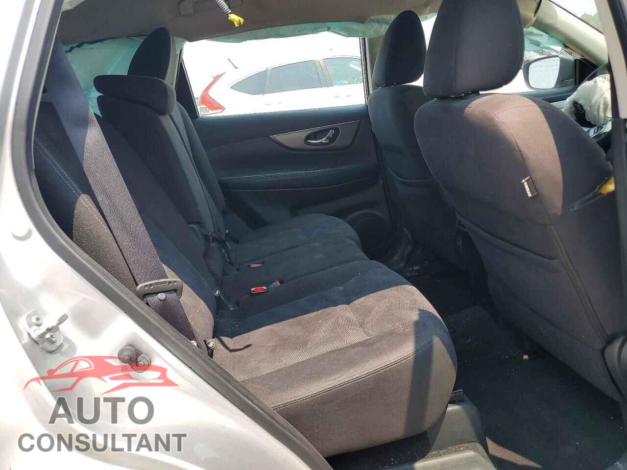 NISSAN ROGUE 2015 - KNMAT2MV9FP591460