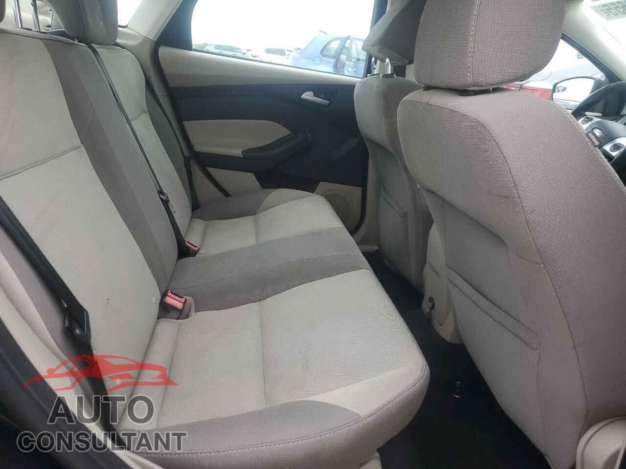 FORD FOCUS 2013 - 1FADP3F21DL305590