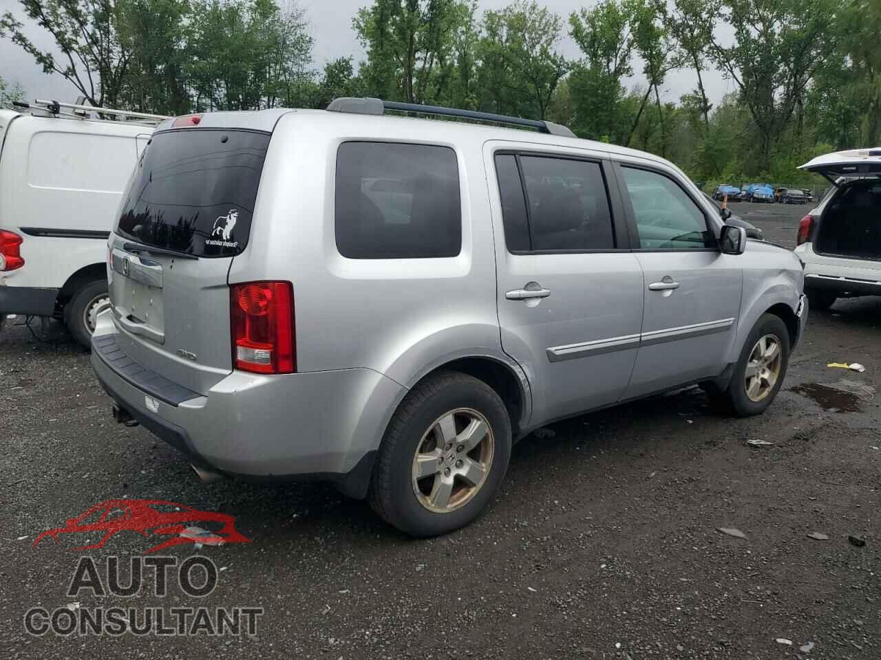 HONDA PILOT 2011 - 5FNYF4H47BB098898