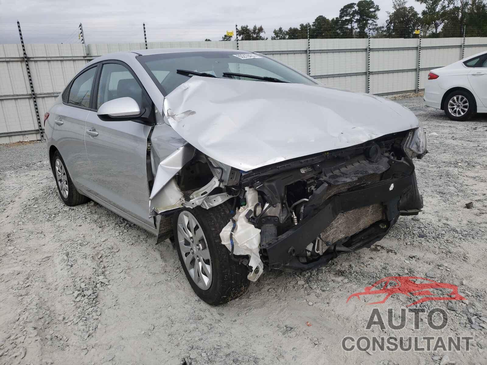 HYUNDAI ACCENT 2018 - 3KPC24A39JE021347