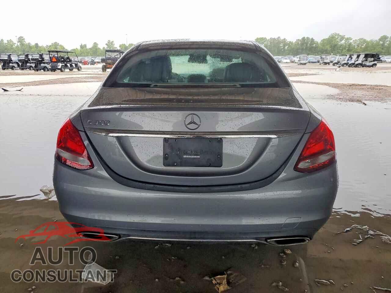 MERCEDES-BENZ C-CLASS 2016 - 55SWF4JB2GU130372