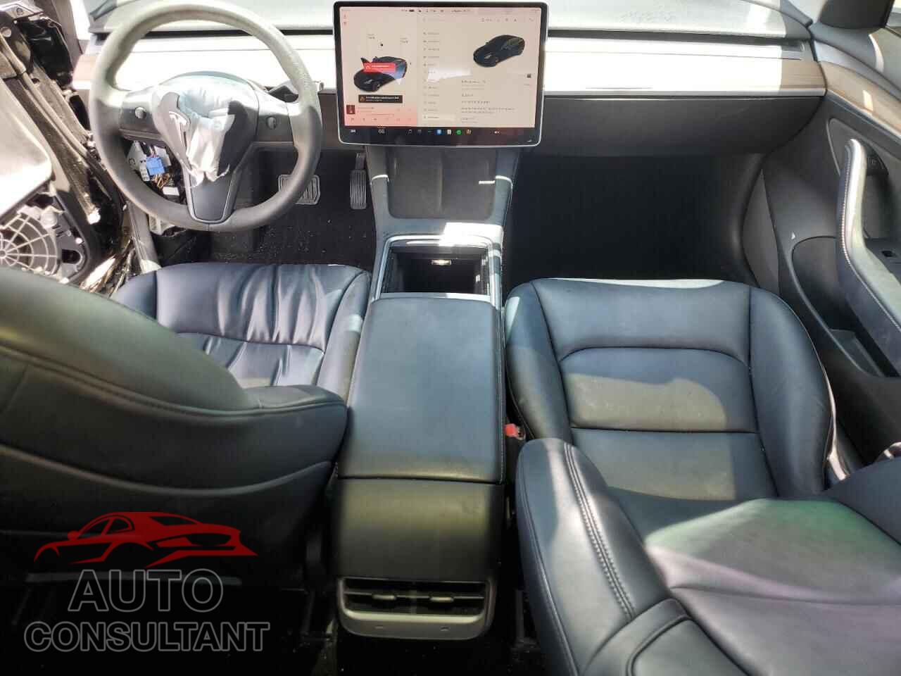 TESLA MODEL 3 2021 - 5YJ3E1EB7MF099860