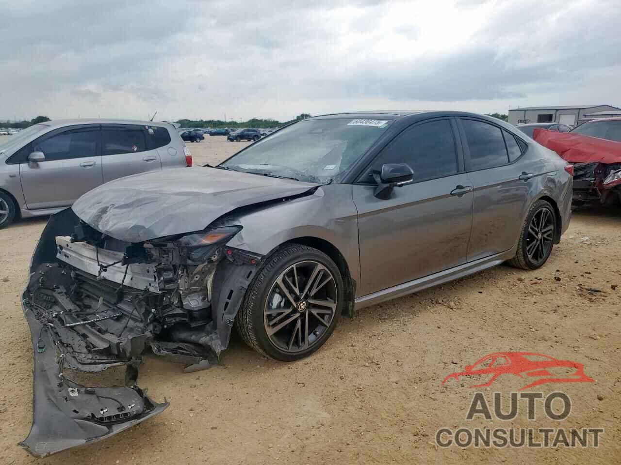 TOYOTA CAMRY 2025 - 4T1DAACK1SU510012