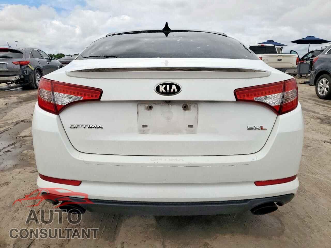 KIA OPTIMA 2013 - 5XXGR4A69DG194031
