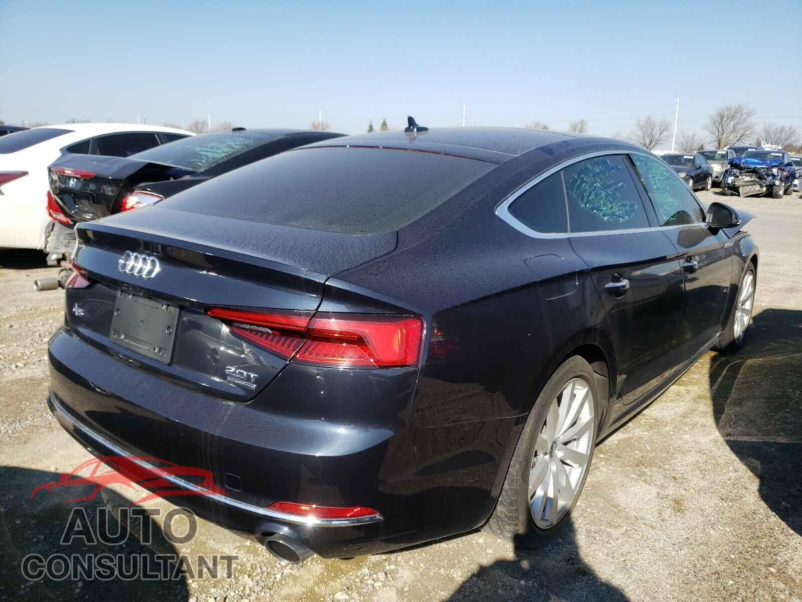 AUDI A5 2018 - WAUANCF51JA004979