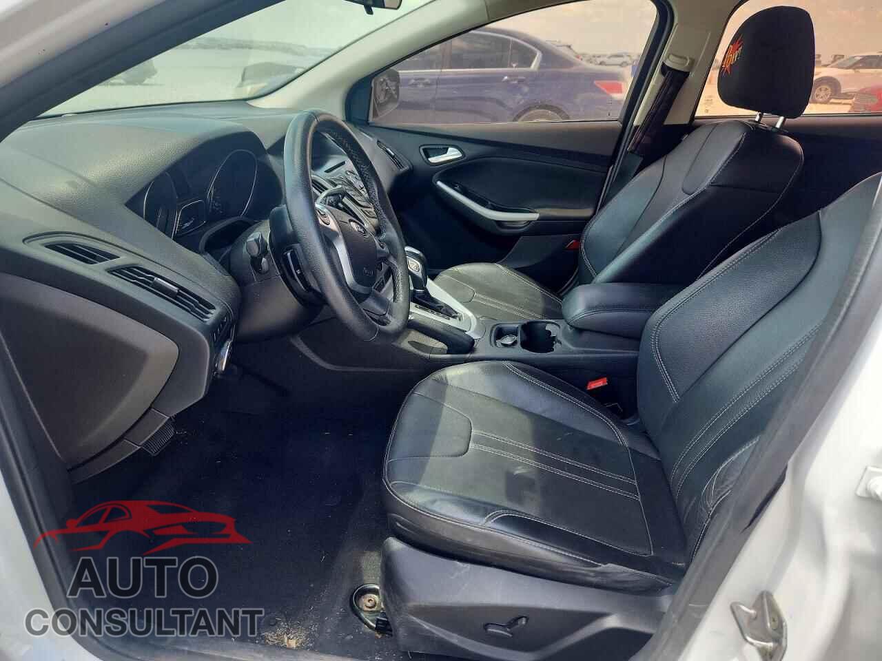 FORD FOCUS 2014 - 1FADP3K20EL207724