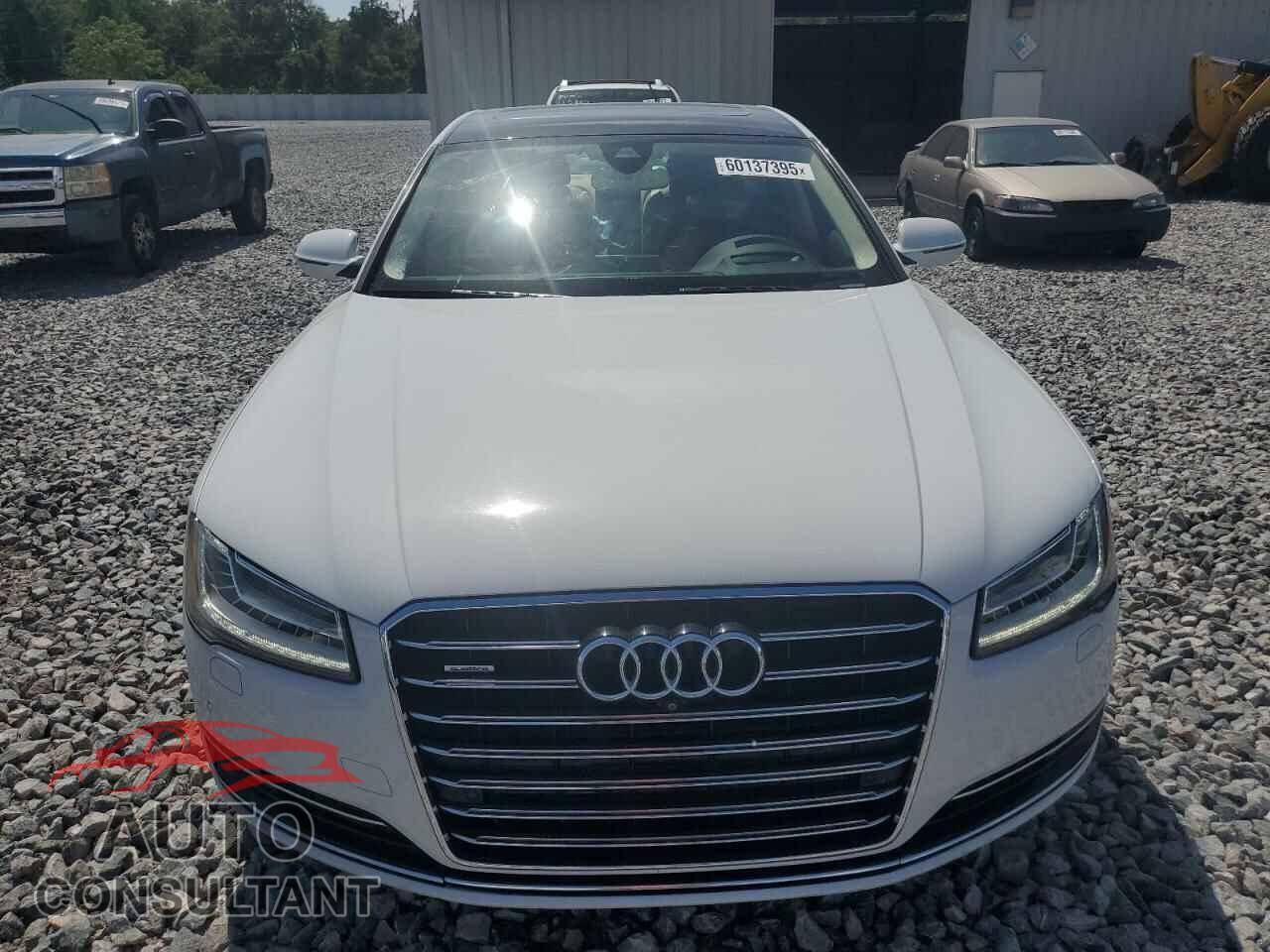 AUDI A8 2015 - WAU3GAFD9FN033886