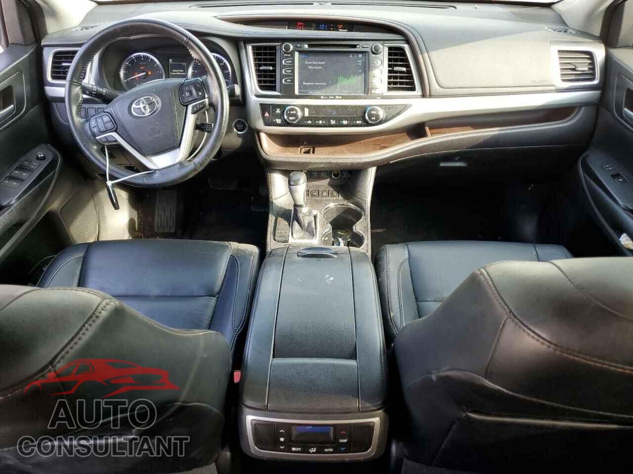 TOYOTA HIGHLANDER 2017 - 5TDJZRFH1HS514167