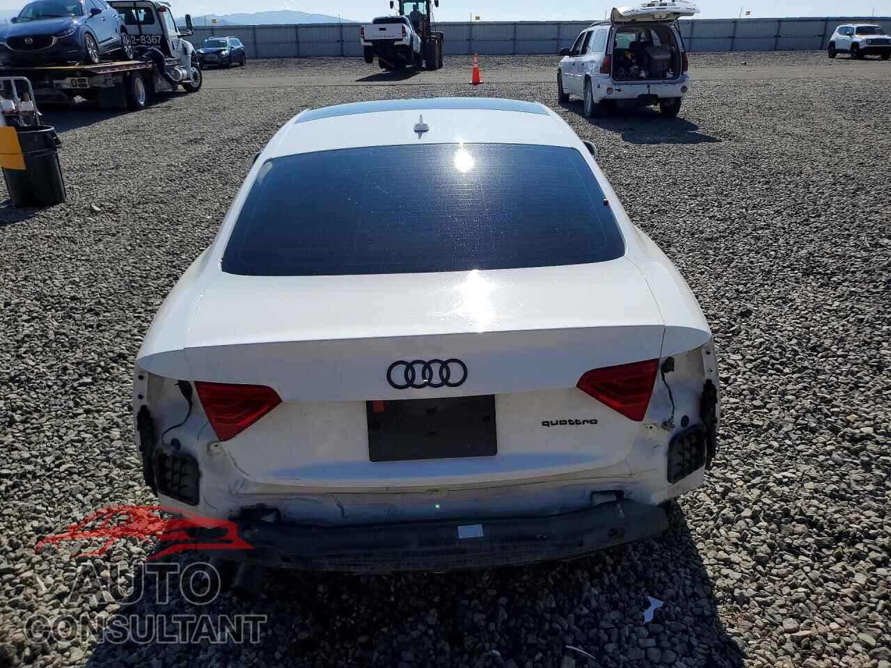 AUDI A5 2014 - WAULFAFRXEA010413