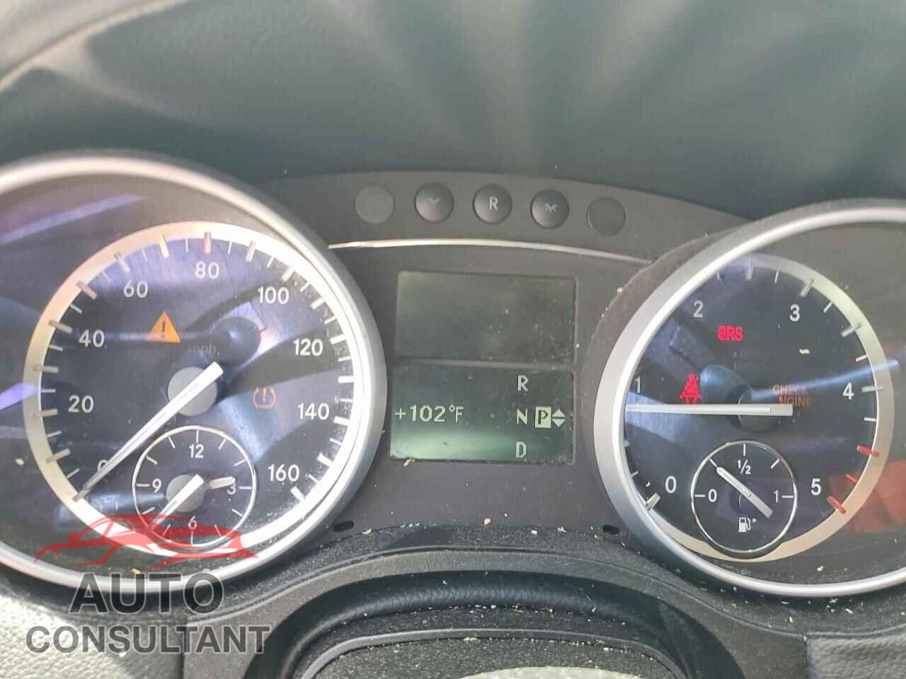 MERCEDES-BENZ GL-CLASS 2011 - 4JGBF2FE5BA715208