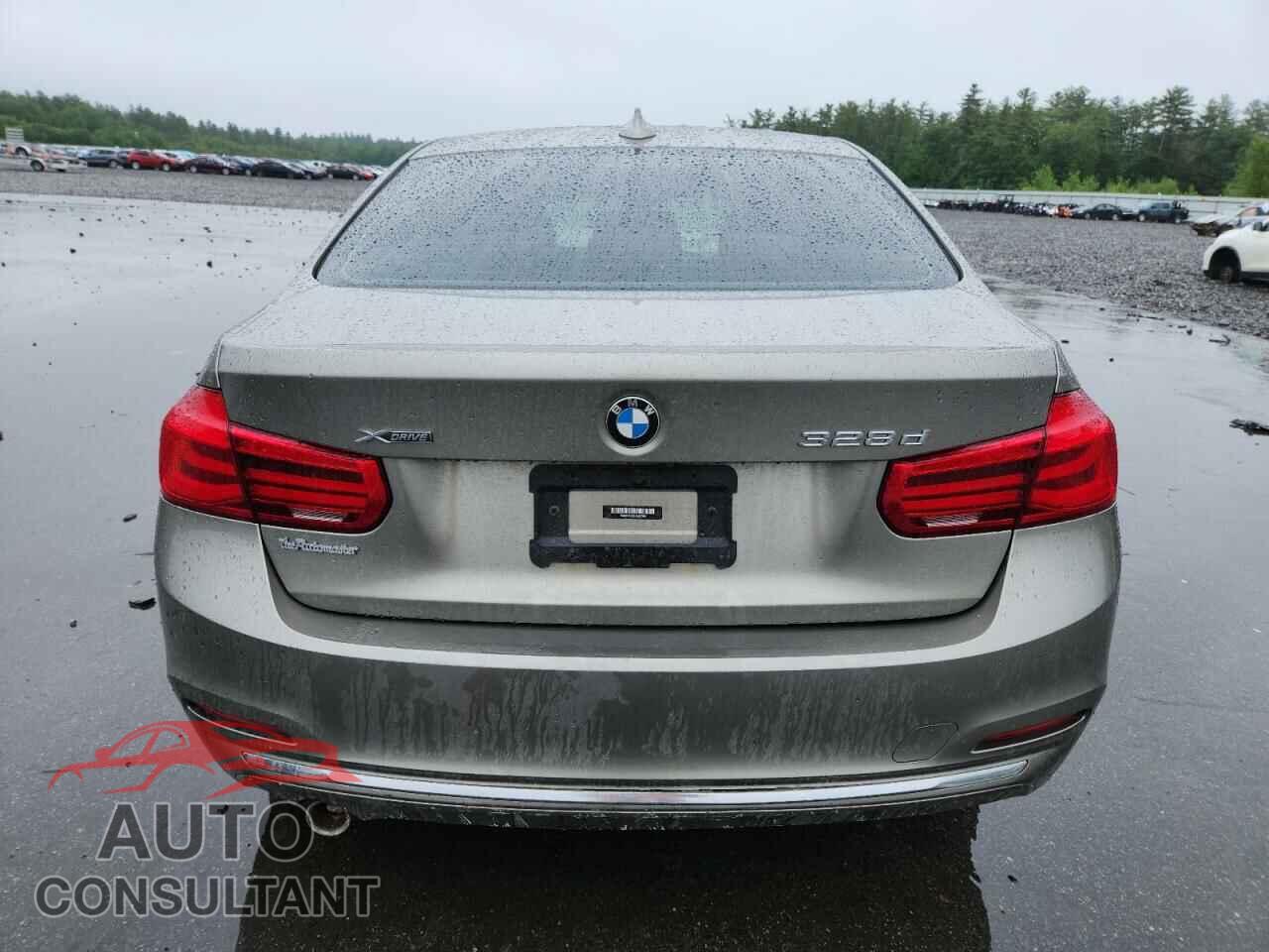 BMW 3 SERIES 2018 - WBA8F1C52JAE97398