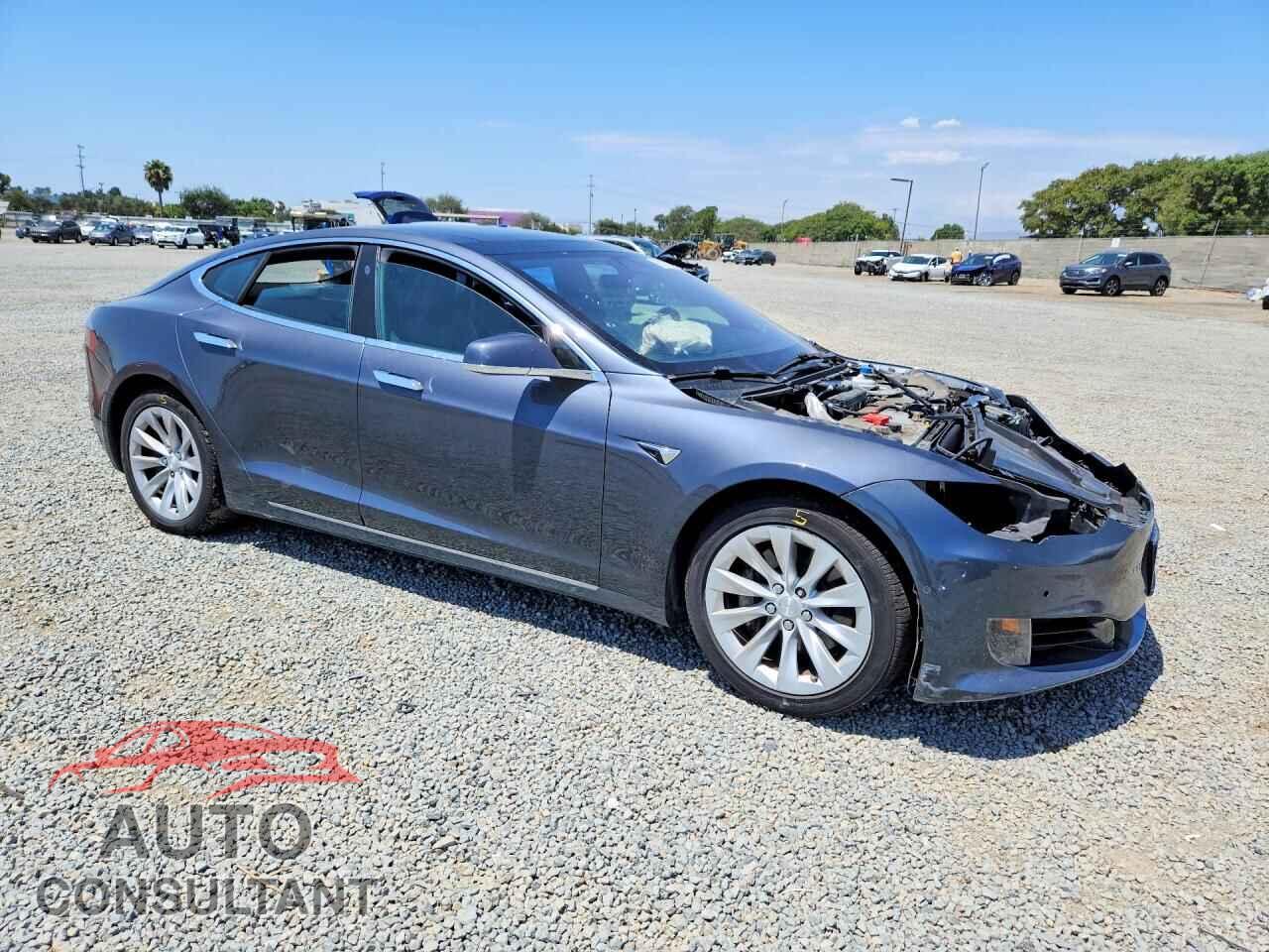 TESLA MODEL S 2016 - 5YJSA1E17GF170526