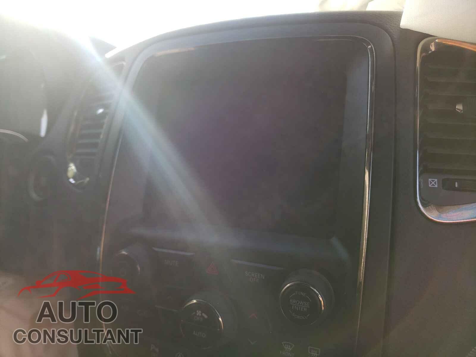 DODGE DURANGO 2019 - 1C4RDJDG7KC605515