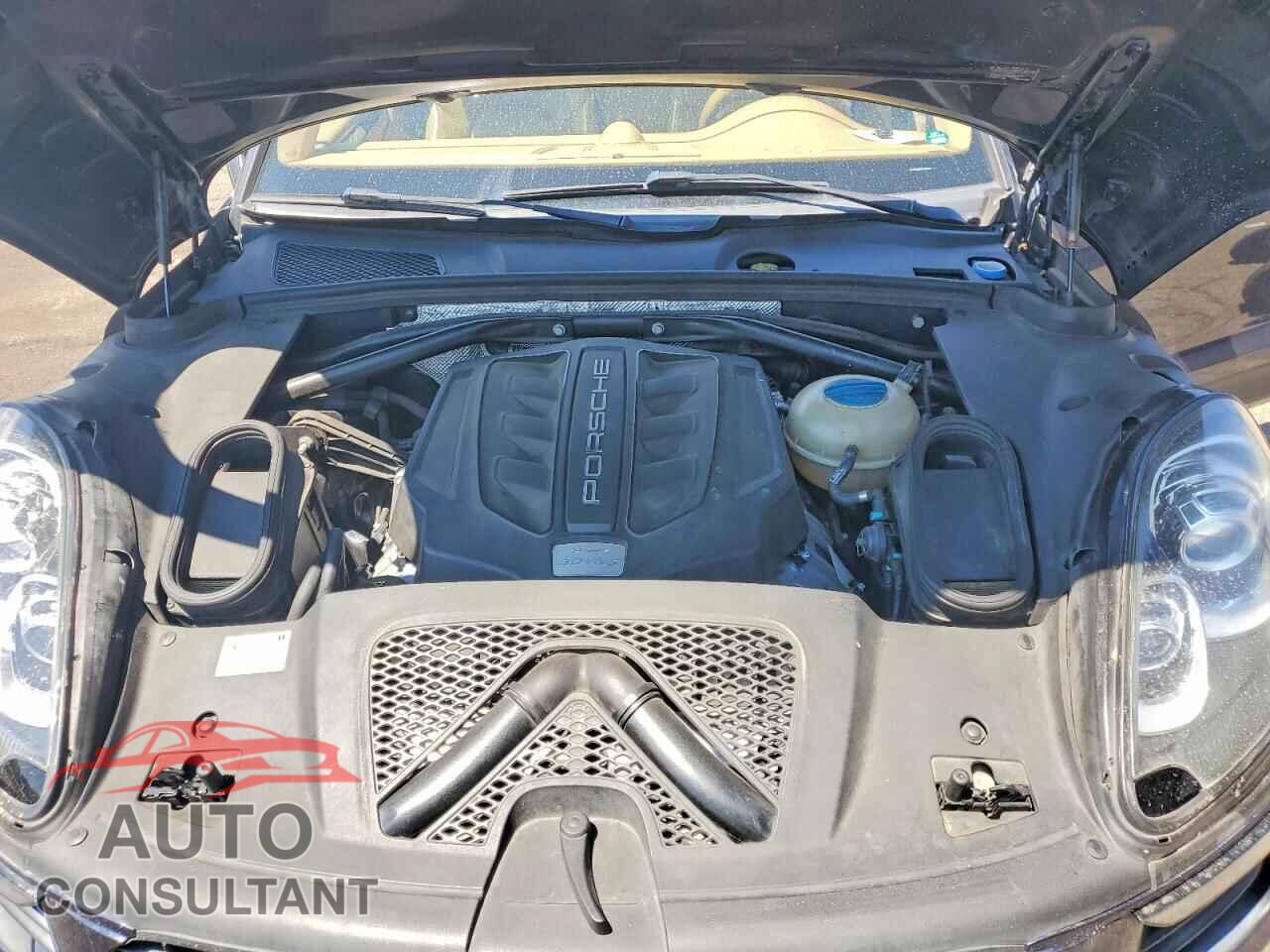 PORSCHE MACAN 2015 - WP1AB2A57FLB62640