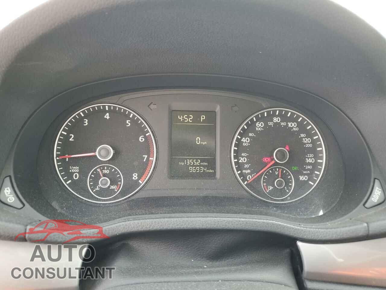 VOLKSWAGEN PASSAT 2014 - 1VWAP7A36EC009645