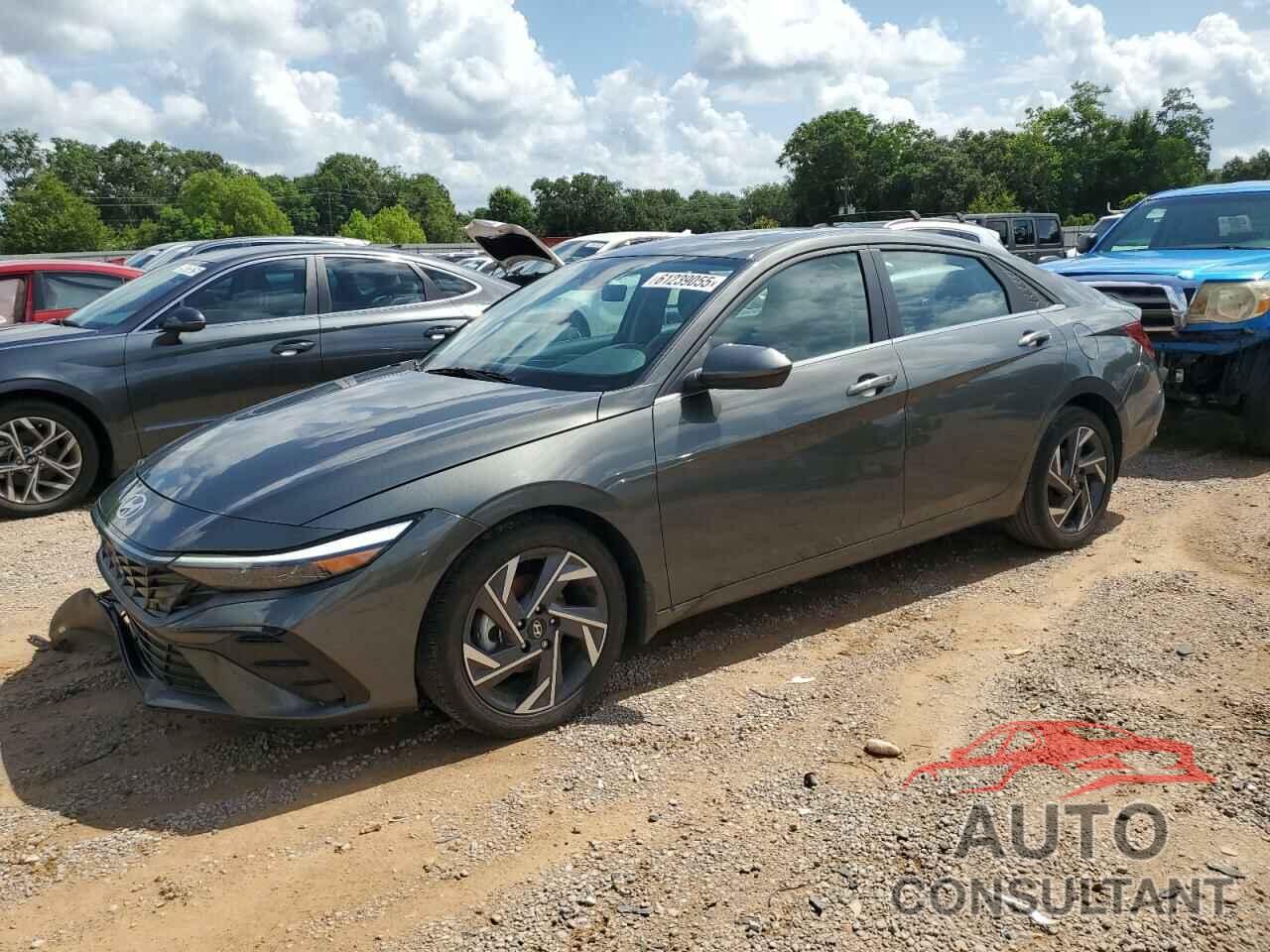 HYUNDAI ELANTRA 2024 - KMHLS4DG2RU766318