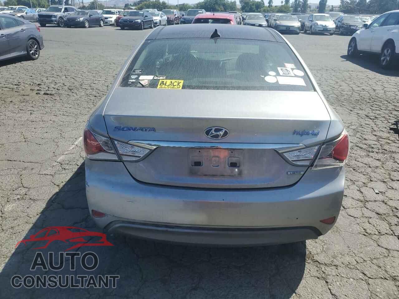 HYUNDAI SONATA 2013 - KMHEC4A4XDA051331