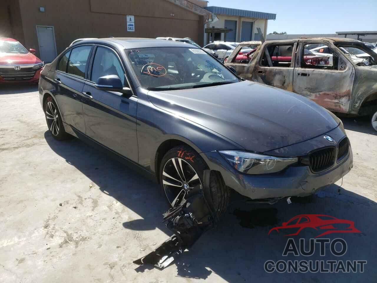 BMW 3 SERIES 2018 - WBA8B9C55JEE83109