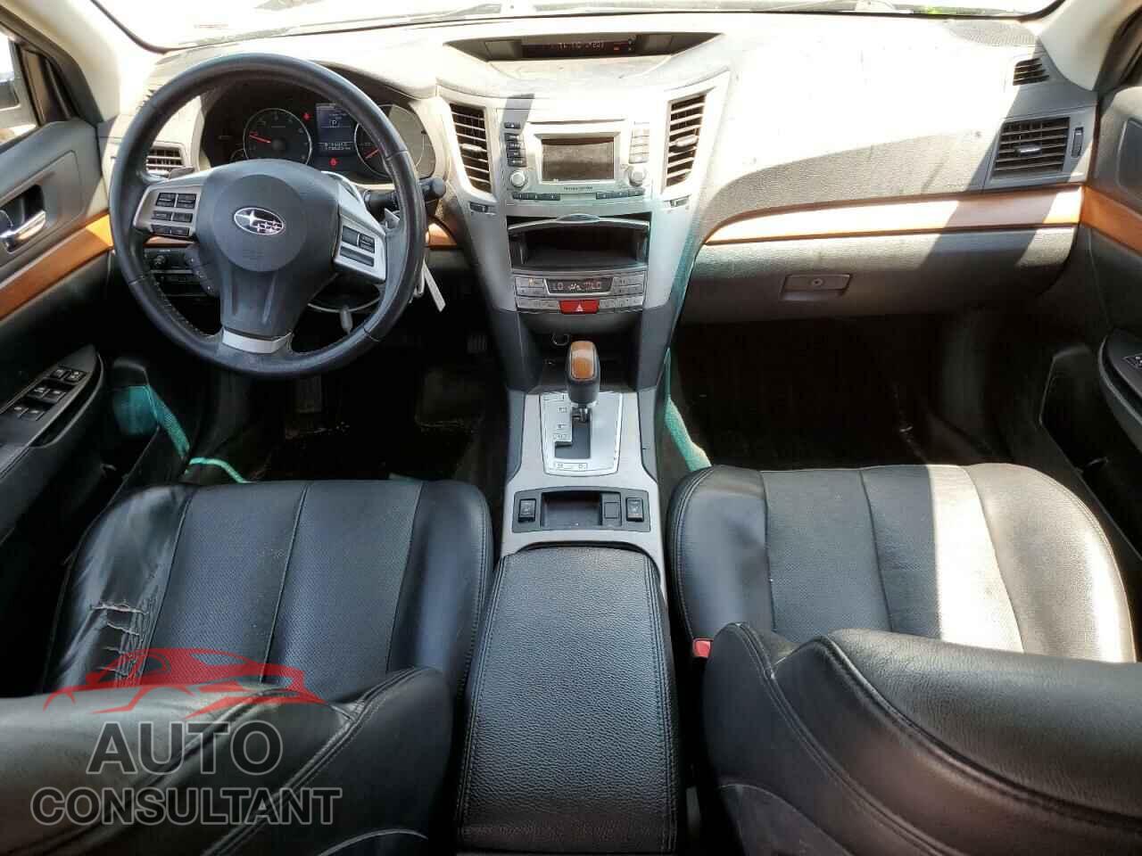 SUBARU OUTBACK 2014 - 4S4BRBLC4E3298523