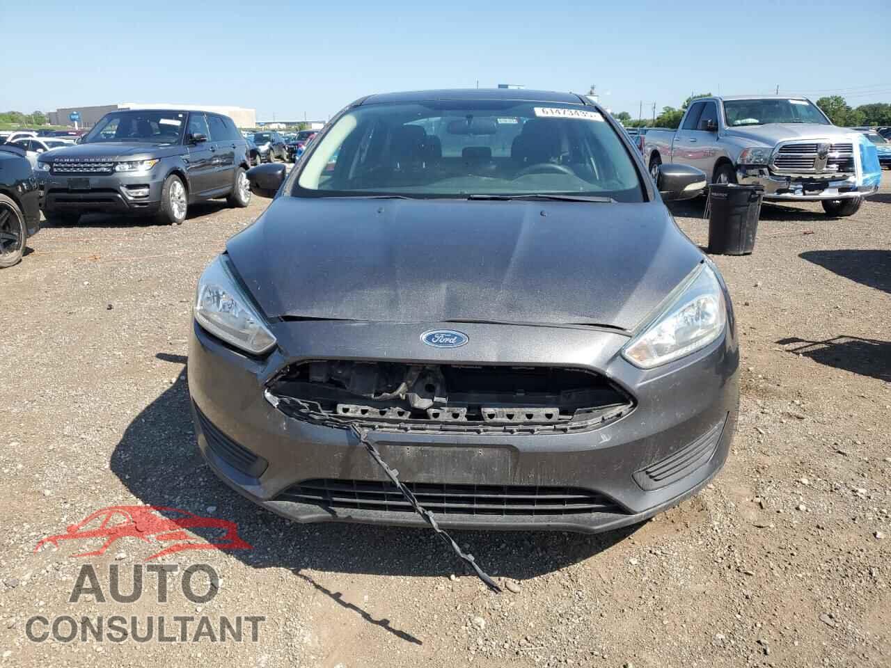 FORD FOCUS 2015 - 1FADP3F2XFL207726