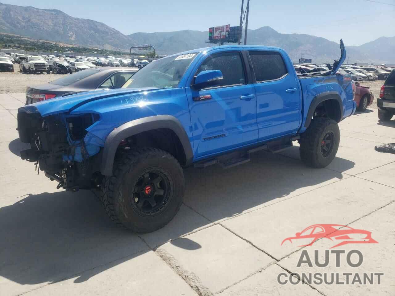 TOYOTA TACOMA 2019 - 5TFCZ5AN5KX200277