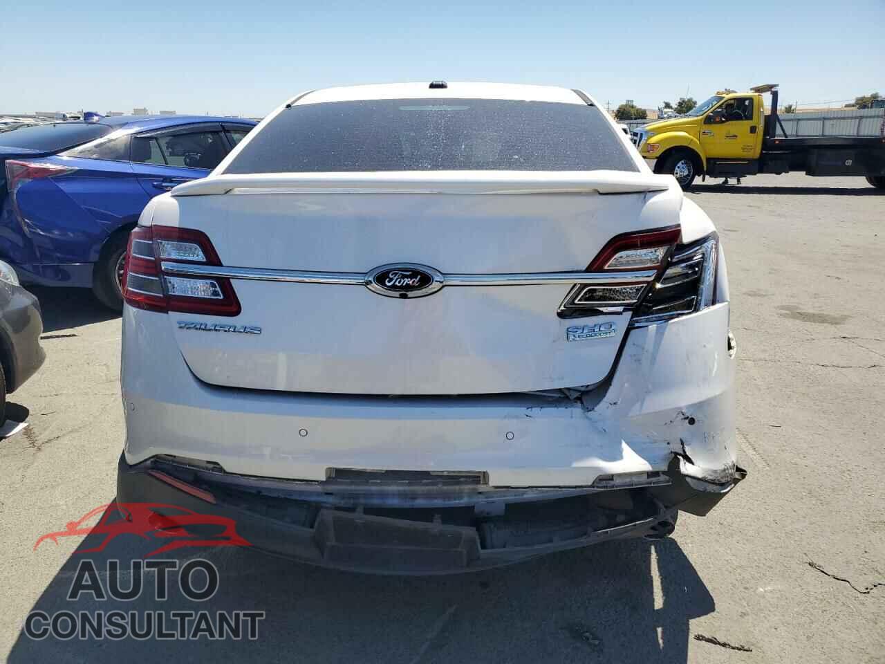 FORD TAURUS 2017 - 1FAHP2KTXHG122276