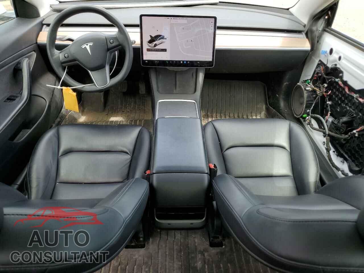TESLA MODEL 3 2021 - 5YJ3E1EA5MF907677