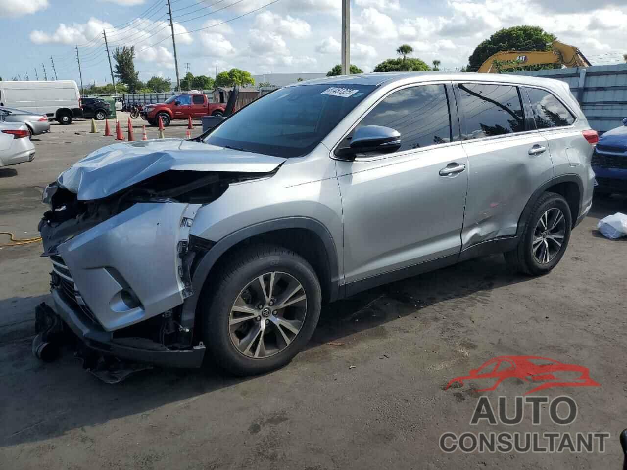 TOYOTA HIGHLANDER 2019 - 5TDZZRFH1KS326615