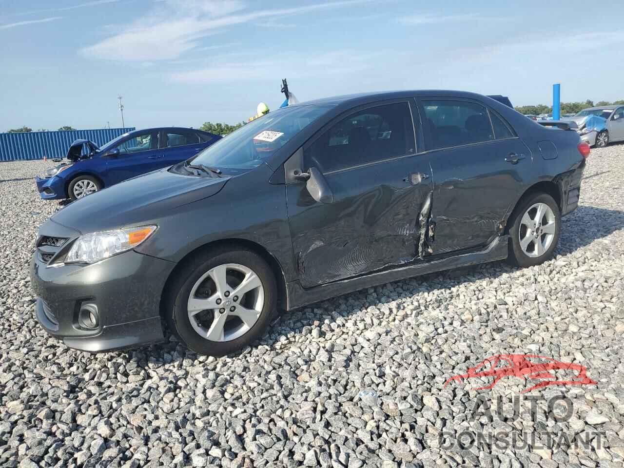 TOYOTA COROLLA 2013 - 5YFBU4EEXDP076135