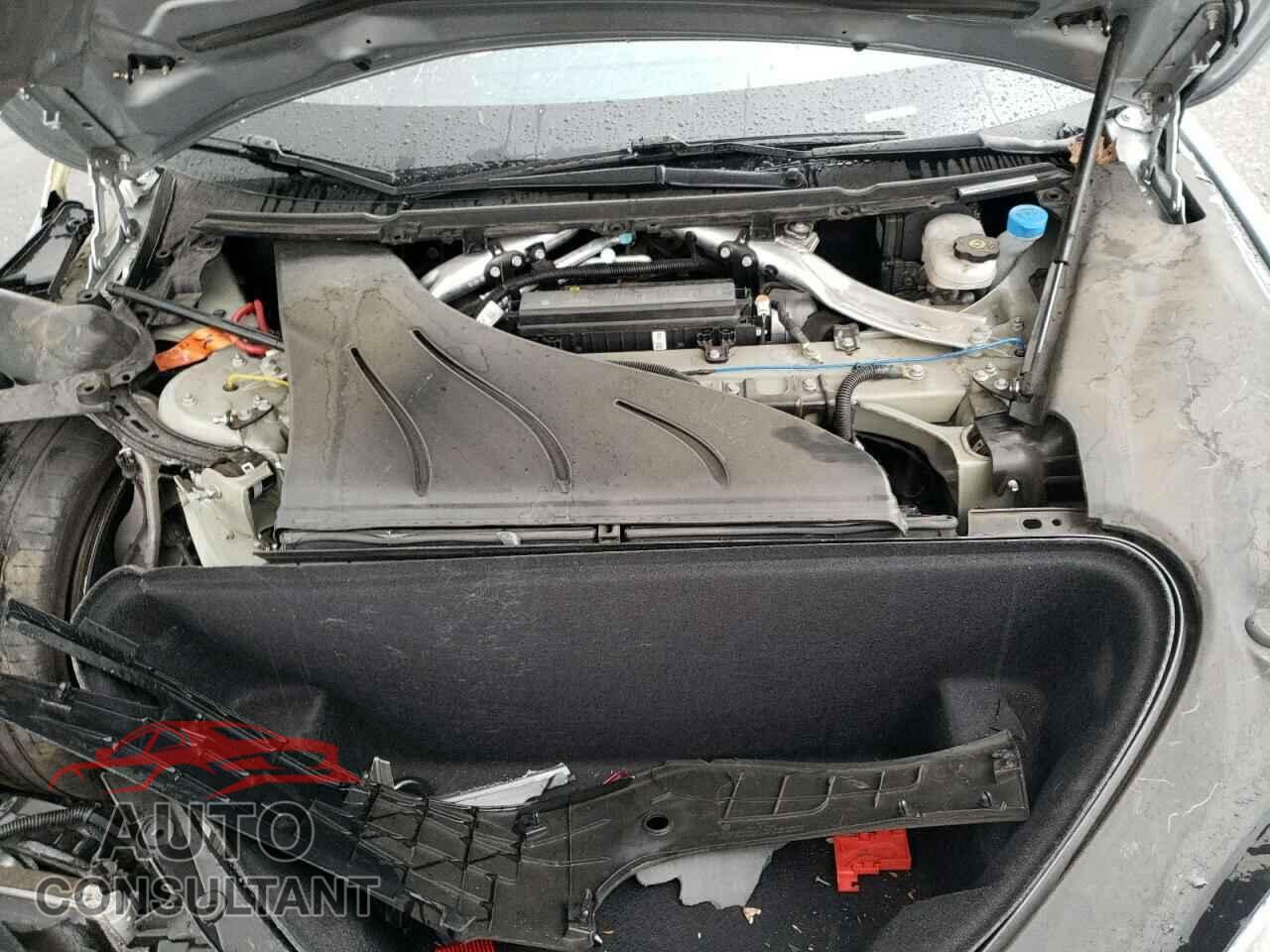 TESLA MODEL S 2018 - 5YJSA1E26JF282816