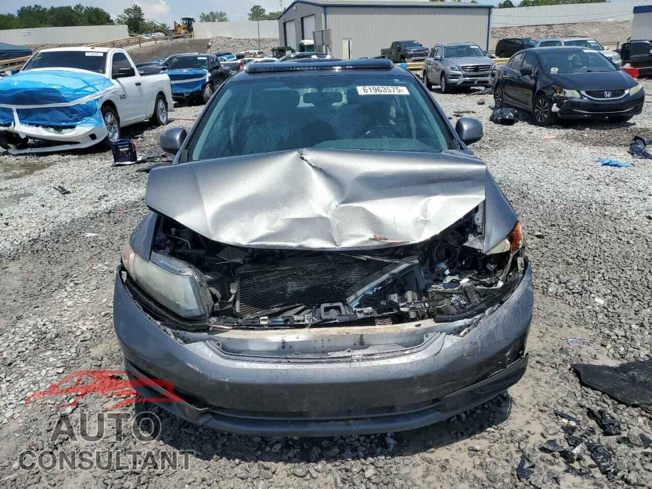 HONDA CIVIC 2012 - 2HGFB2F95CH595323