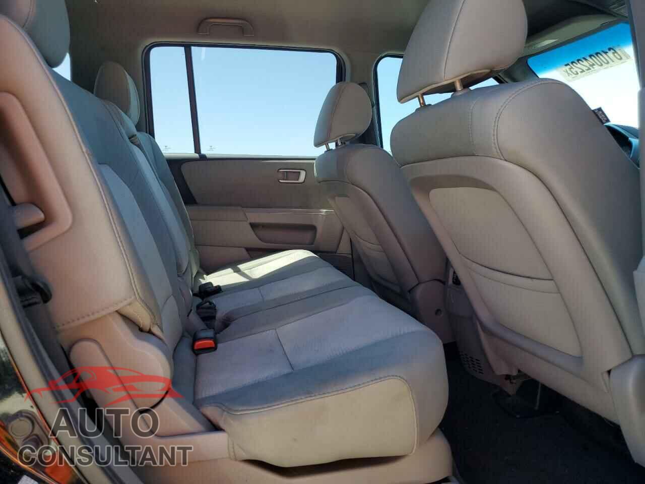 HONDA PILOT 2012 - 5FNYF4H26CB065892