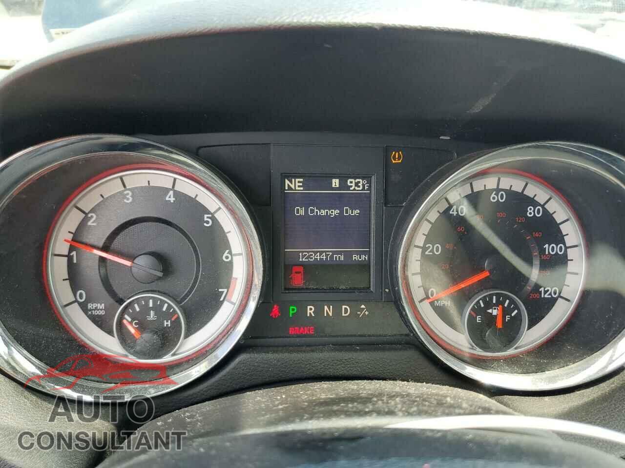 DODGE CARAVAN 2013 - 2C4RDGDG8DR593243