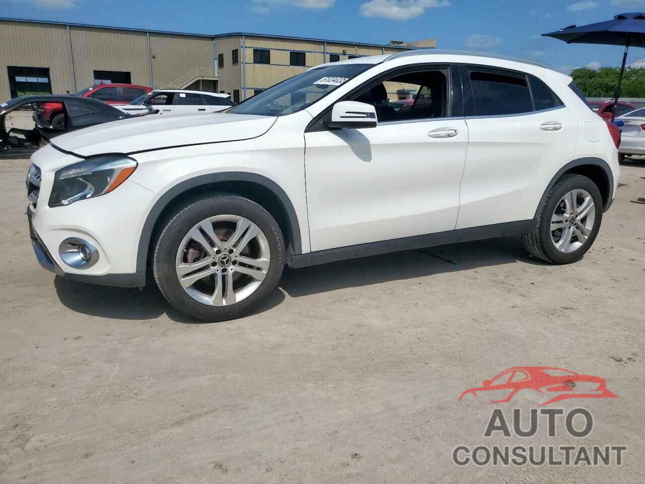 MERCEDES-BENZ GLA-CLASS 2018 - WDCTG4EB0JJ482632