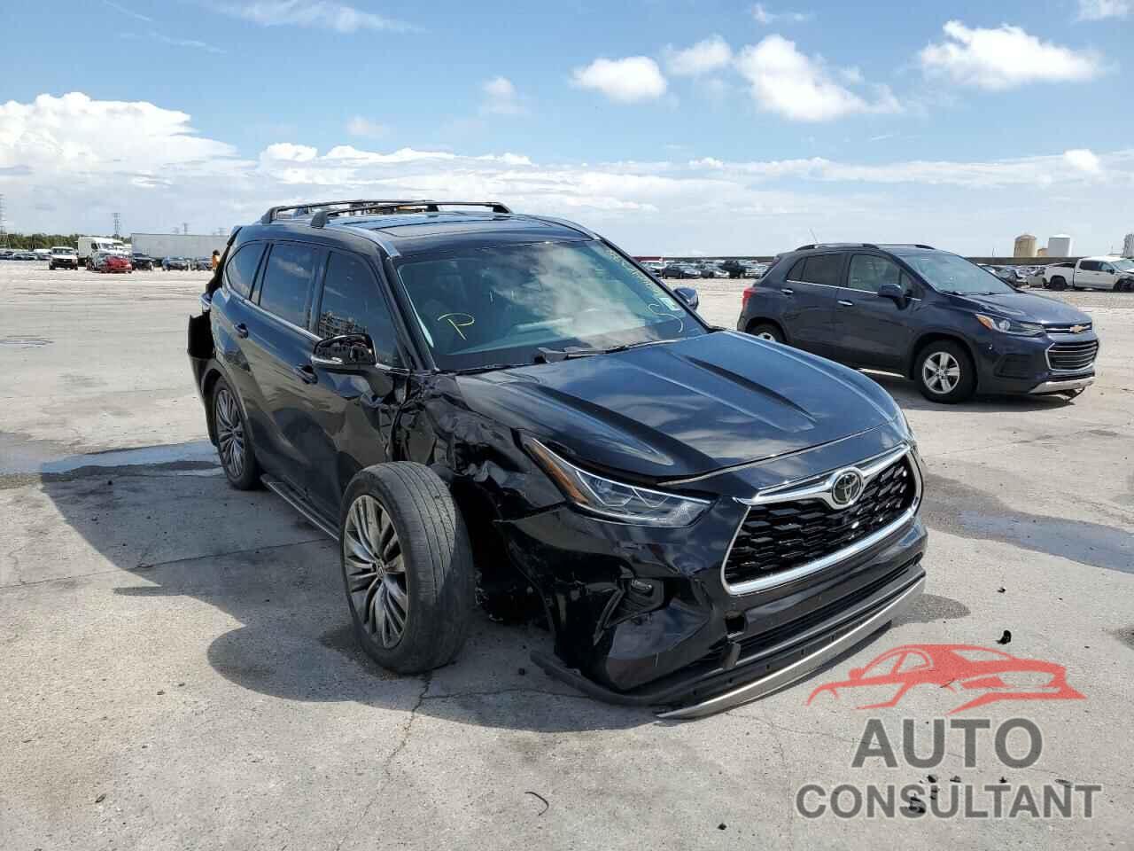 TOYOTA HIGHLANDER 2020 - 5TDFZRAH8LS002752