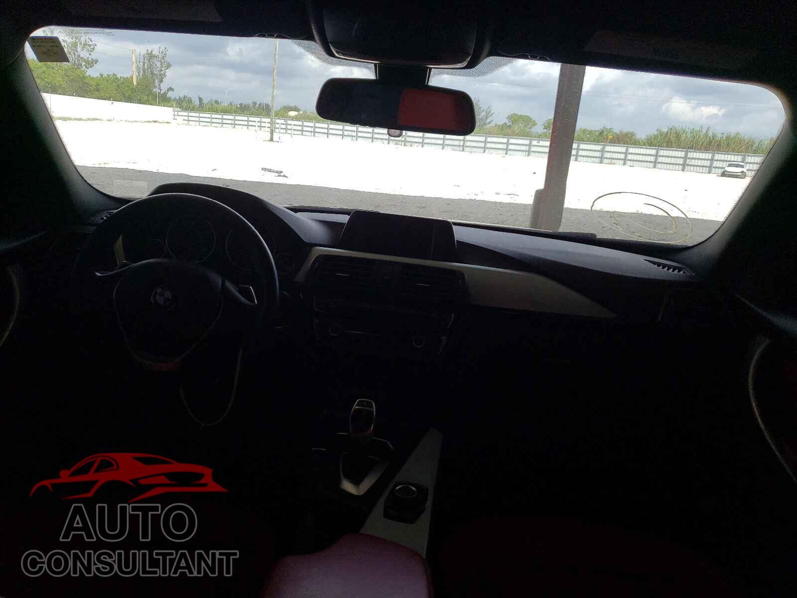BMW 3 SERIES 2016 - WBA8E9G57GNT84797